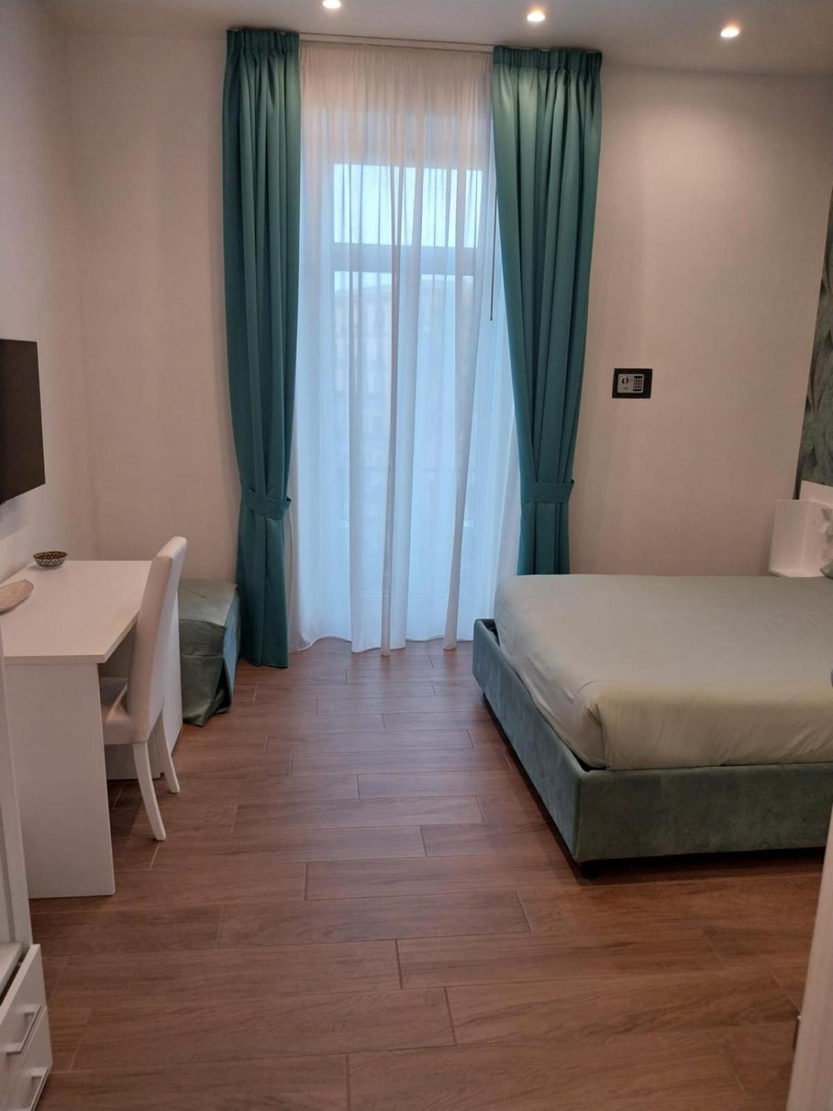 B&B Lungomare Sannazzaro Neapel Exterior foto